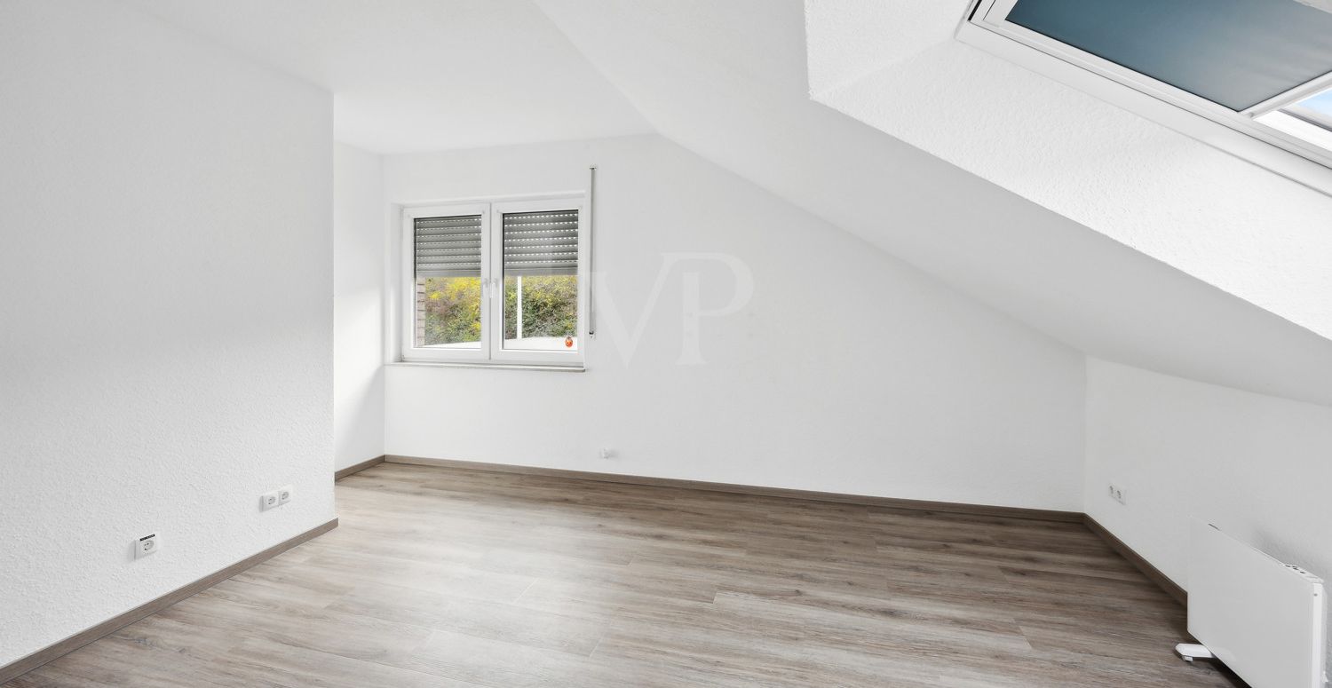 Wohnraum DG