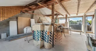 von_poll_real_estate_property_25271027_image_13