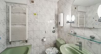 von_poll_real_estate_property_25271027_image_12