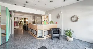 von_poll_real_estate_property_25271027_image_2