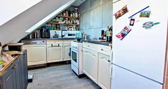 von_poll_real_estate_property_25271016_image_9