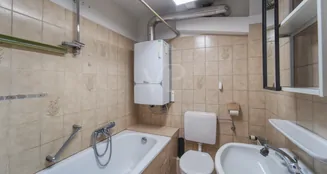 von_poll_real_estate_property_25271016_image_6