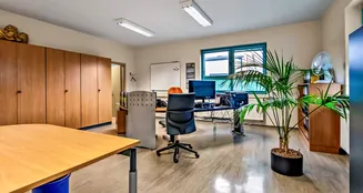 von_poll_real_estate_property_25271033_image_2