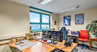 von_poll_real_estate_property_25271033_image_11