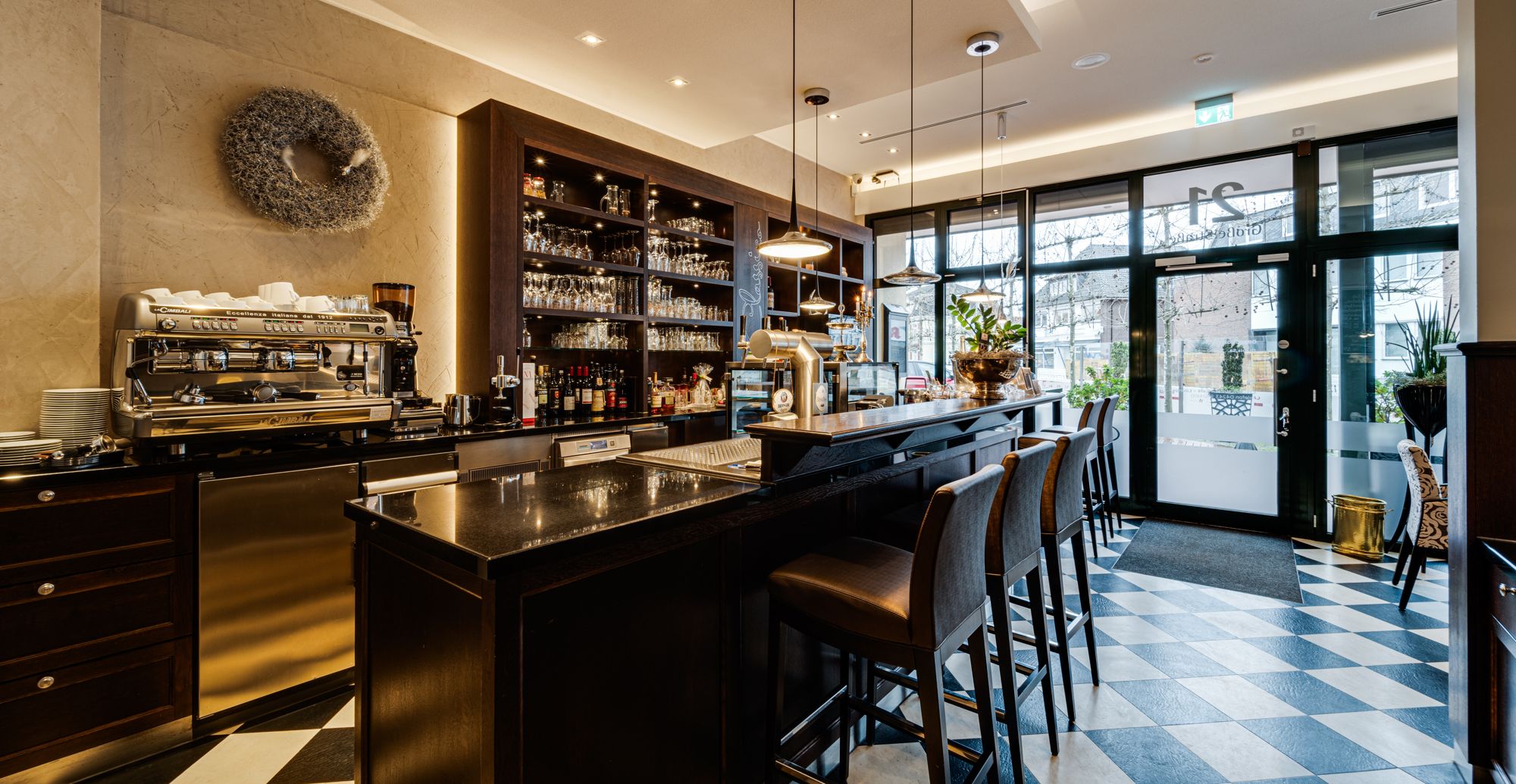 Restaurant / Lobby