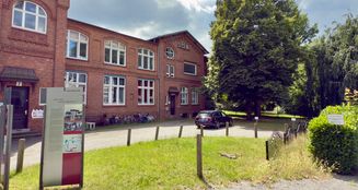 von_poll_real_estate_property_25271046_image_8