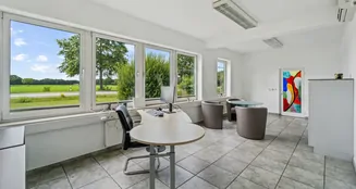 von_poll_real_estate_property_25271042_image_6