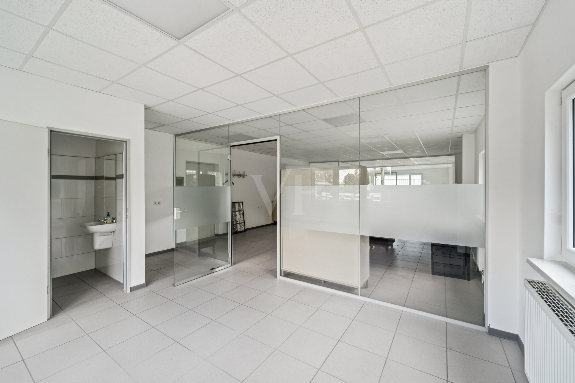 Büro OG Gebäude 2