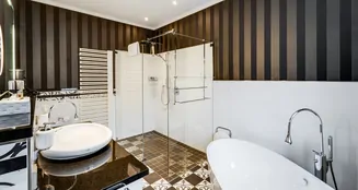 von_poll_real_estate_property_25271071_image_25