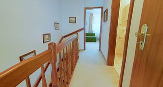 von_poll_real_estate_property_25140219_image_5