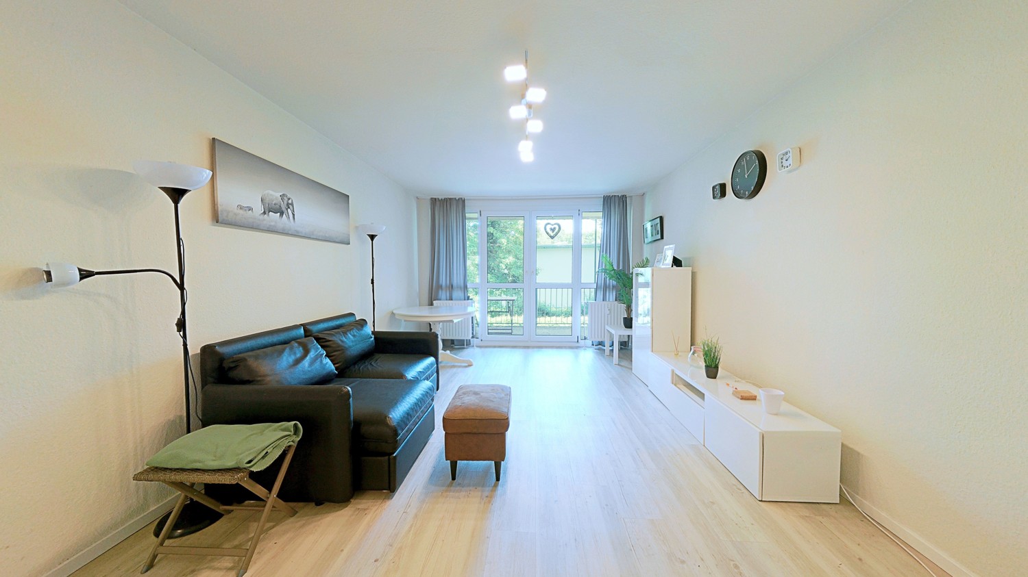 Wohn- und Esszimmer Ansicht 2