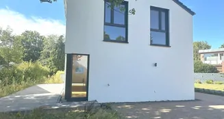 von_poll_real_estate_property_25140228_image_2