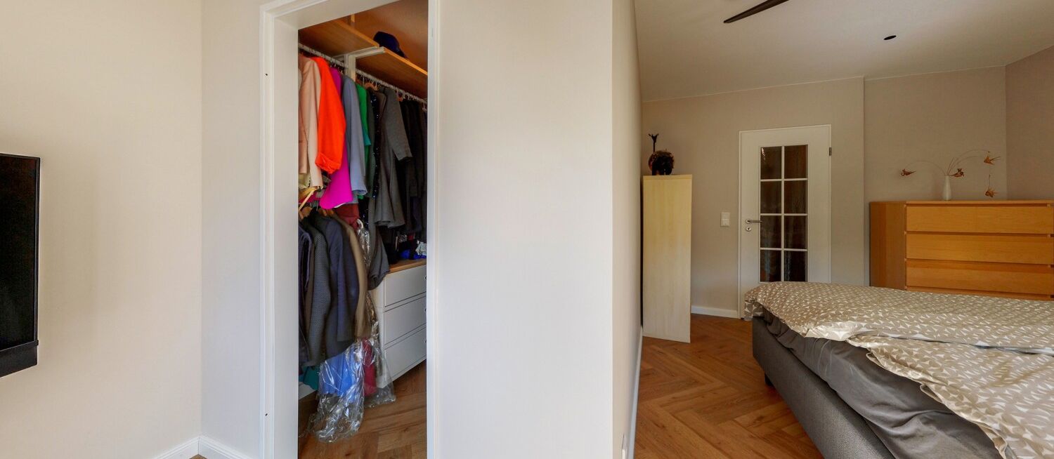 Schlafzimmer_mit_Ankleide