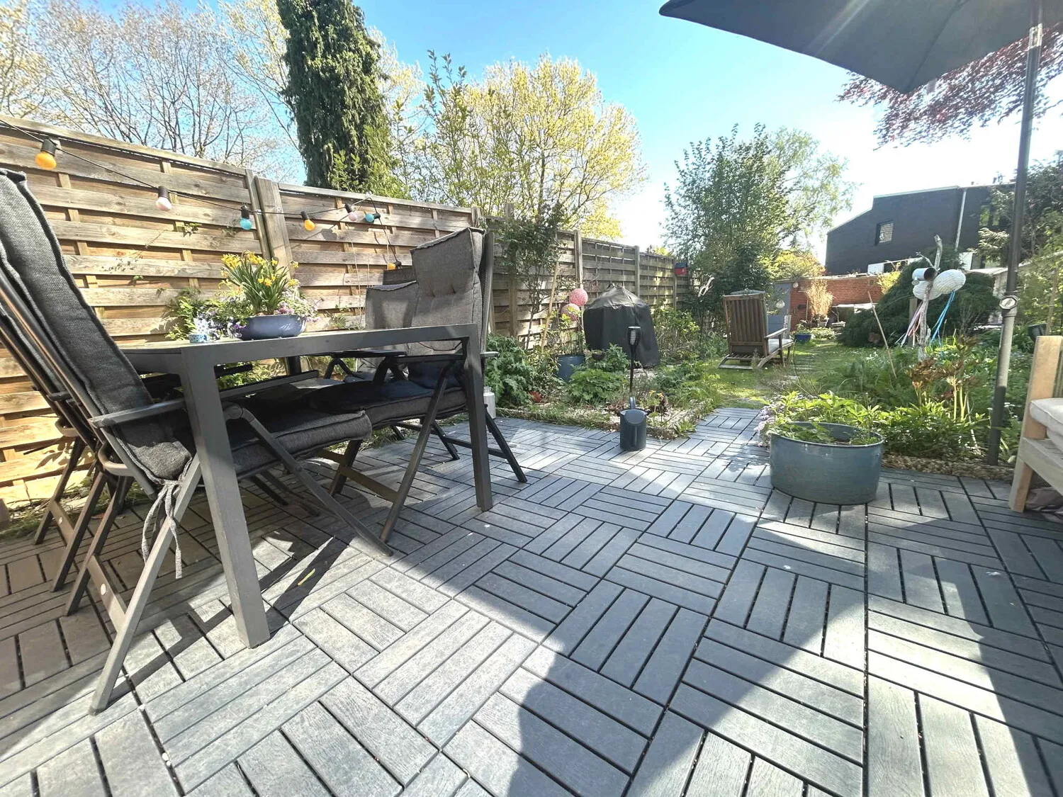 Terrasse und Garten
