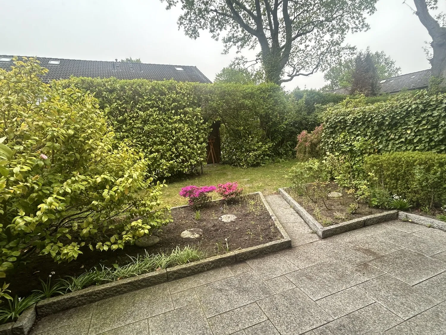 Terrasse und Garten