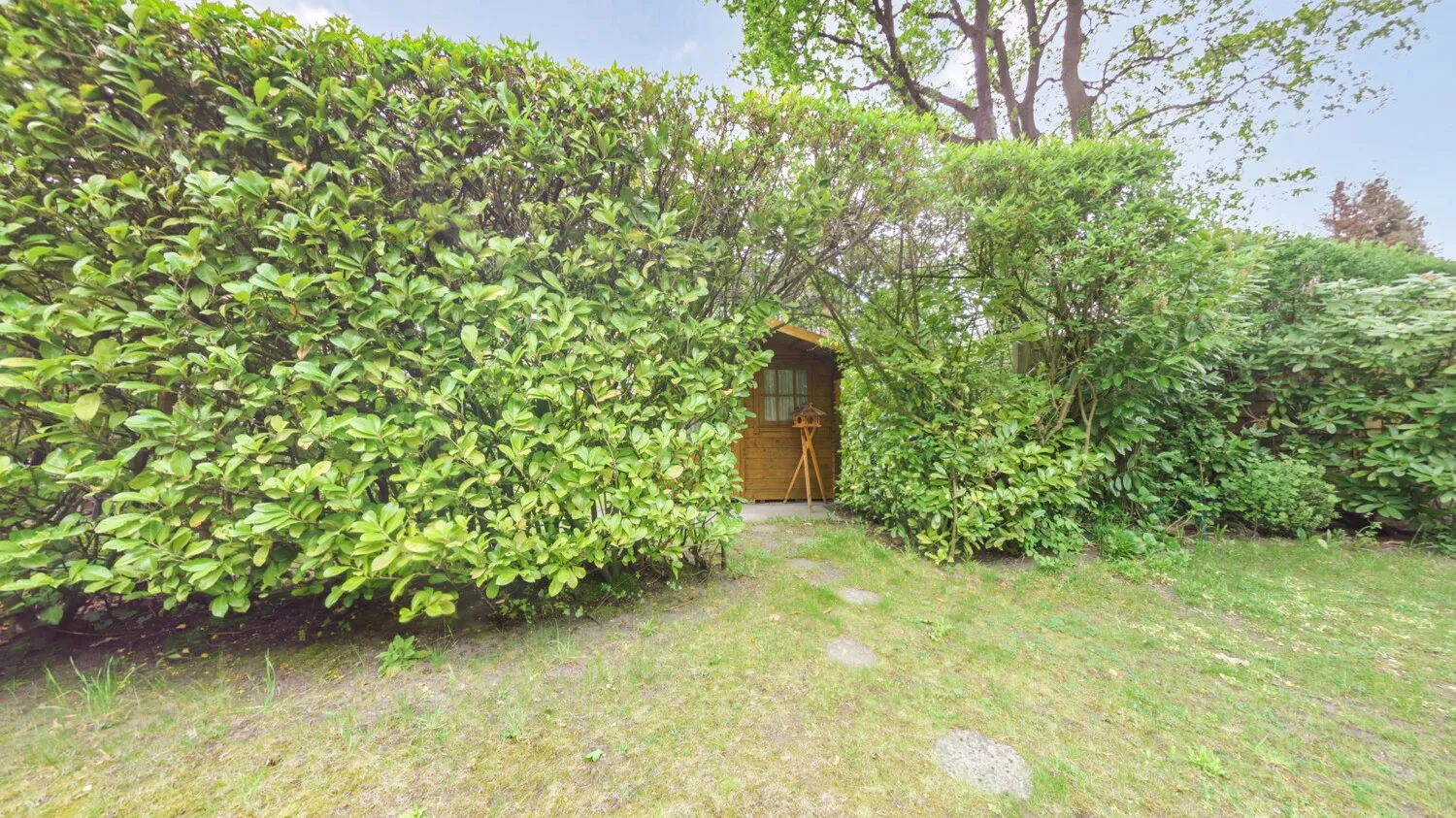 Familienfreundliches Reihenmittelhaus mit Westgarten und Sonnen-Terrasse
