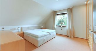 von_poll_real_estate_property_25140230_image_8