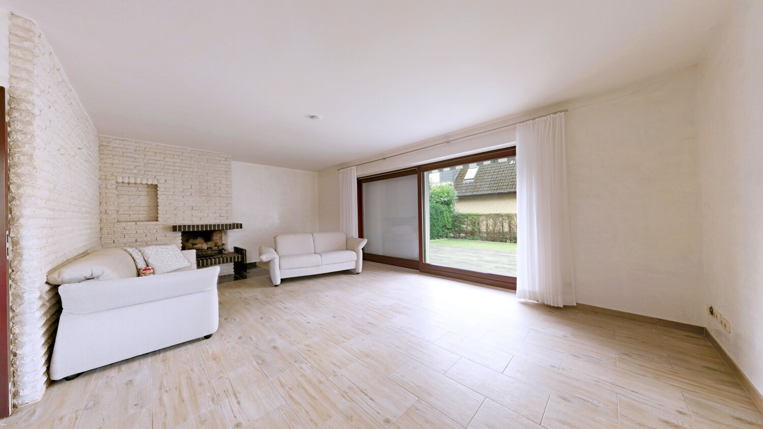 Wohnzimmer Ansicht 2