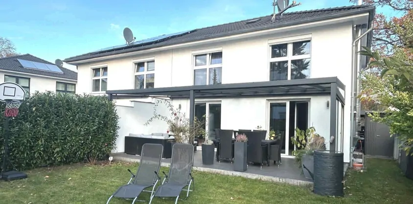 von Poll Immobilien GmbH