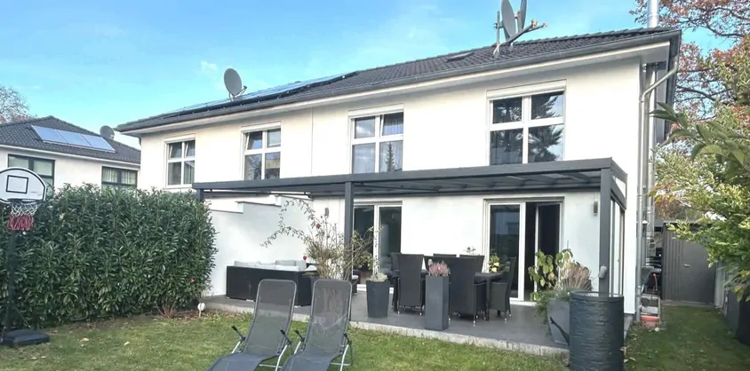 von Poll Immobilien GmbH