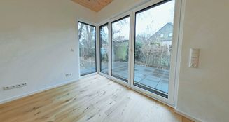 von_poll_real_estate_property_25140205_image_4