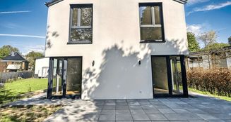 von_poll_real_estate_property_25140208_image_1