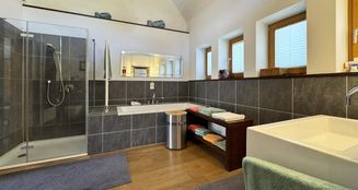 von_poll_real_estate_property_25264150_image_12