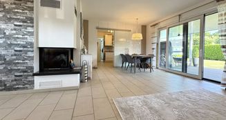 von_poll_real_estate_property_25264140_image_8