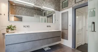 von_poll_real_estate_property_NL23185413_image_54