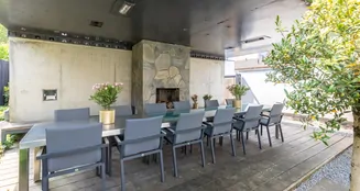 von_poll_real_estate_property_NL23185413_image_22