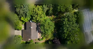 von_poll_real_estate_property_NL23185432_image_1