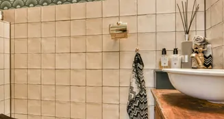 von_poll_real_estate_property_NL24185486_image_35