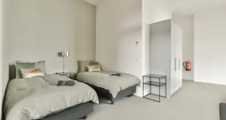 von_poll_real_estate_property_NL24185494_image_38