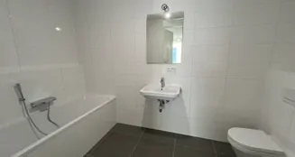 von_poll_real_estate_property_NL24185496_image_9