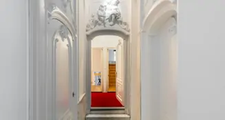 von_poll_real_estate_property_NL24185513_image_2