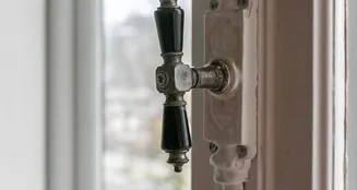 von_poll_real_estate_property_NL25185542_image_43