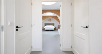 von_poll_real_estate_property_NL25185556_image_17