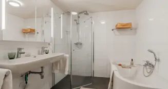 von_poll_real_estate_property_NL25185561_image_38