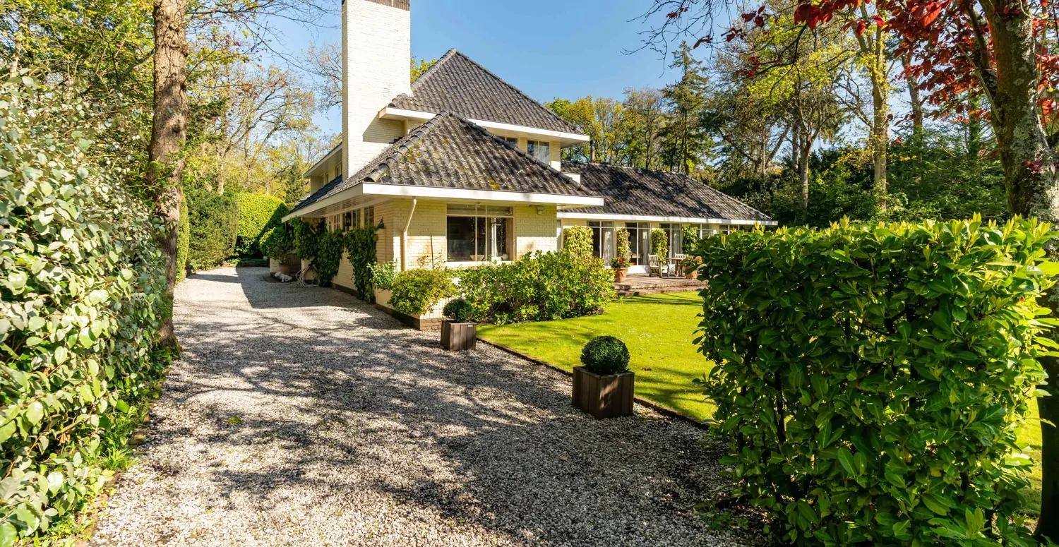 3_6154324_2835389269