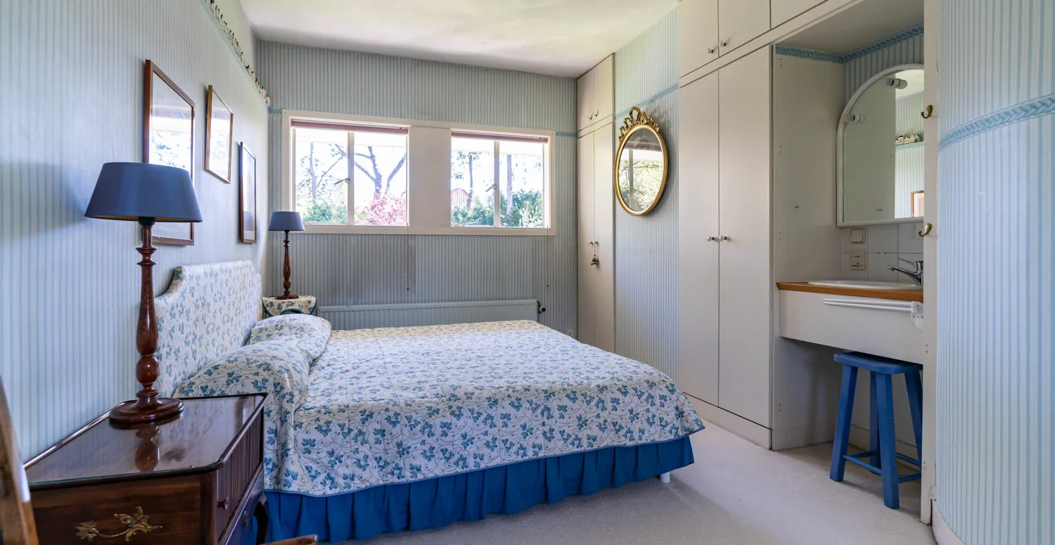 22_6154324_2835389379