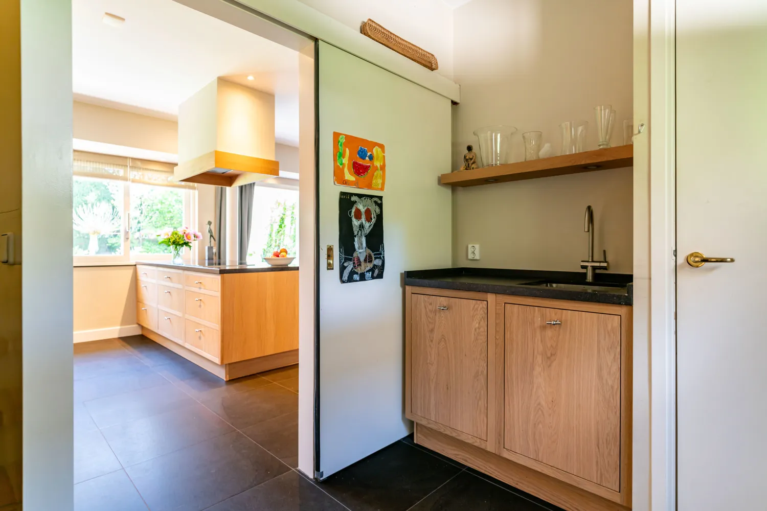 15_6154324_2835389333