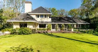 von_poll_real_estate_property_NL25185558_image_0