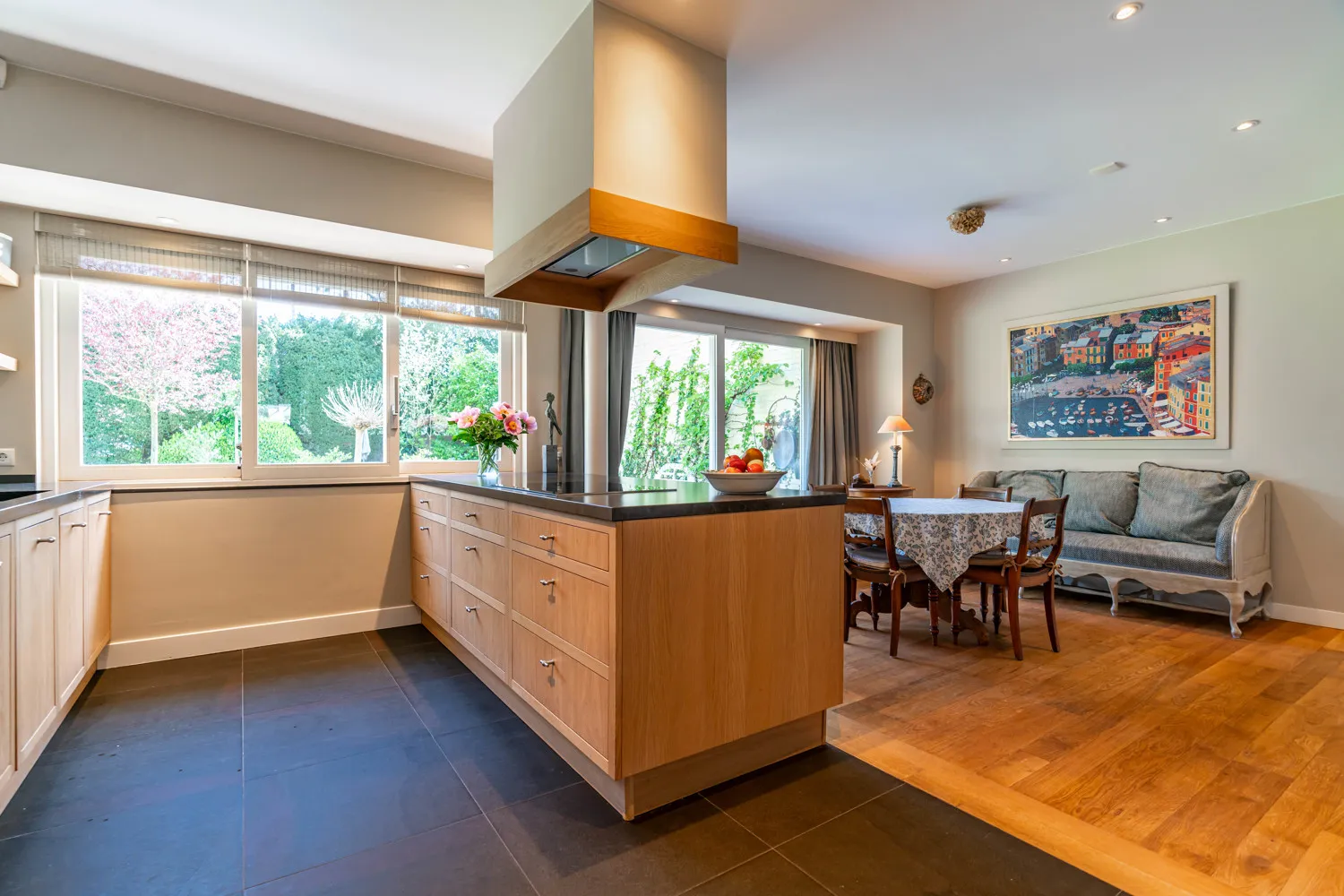 13_6154324_2835389321