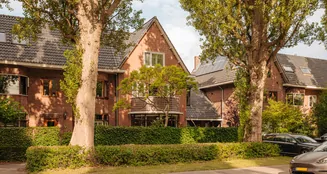 von_poll_real_estate_property_NL25185571_image_0