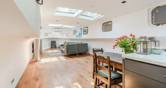 von_poll_real_estate_property_NL25185568_image_6