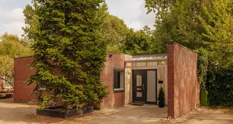 von_poll_real_estate_property_NL25185576_image_0