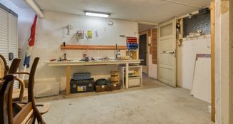 von_poll_real_estate_property_NL25185572_image_19