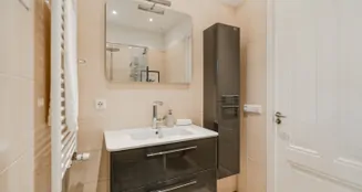 von_poll_real_estate_property_NL25185591_image_42