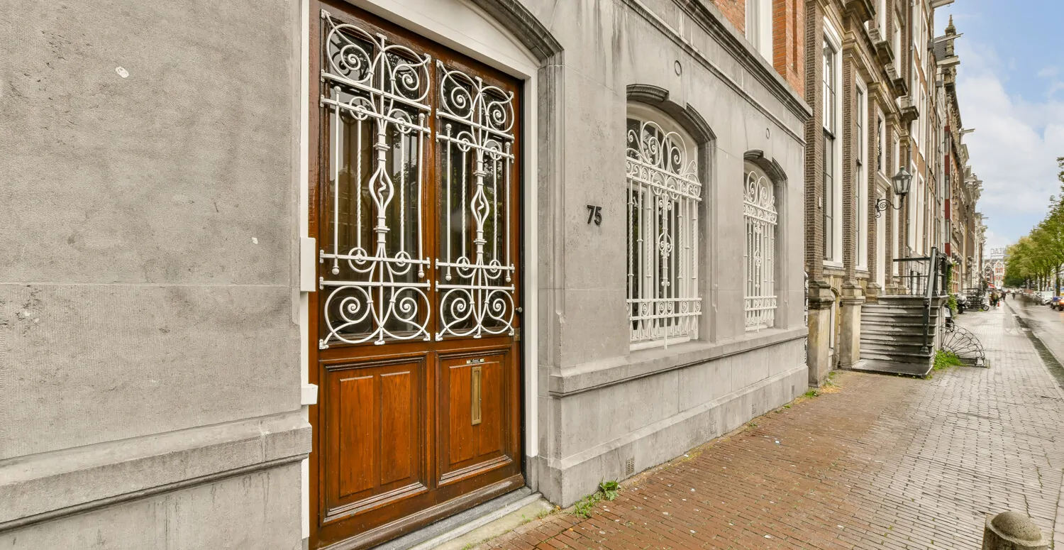 Kloveniersburgwal 75 D - 4
