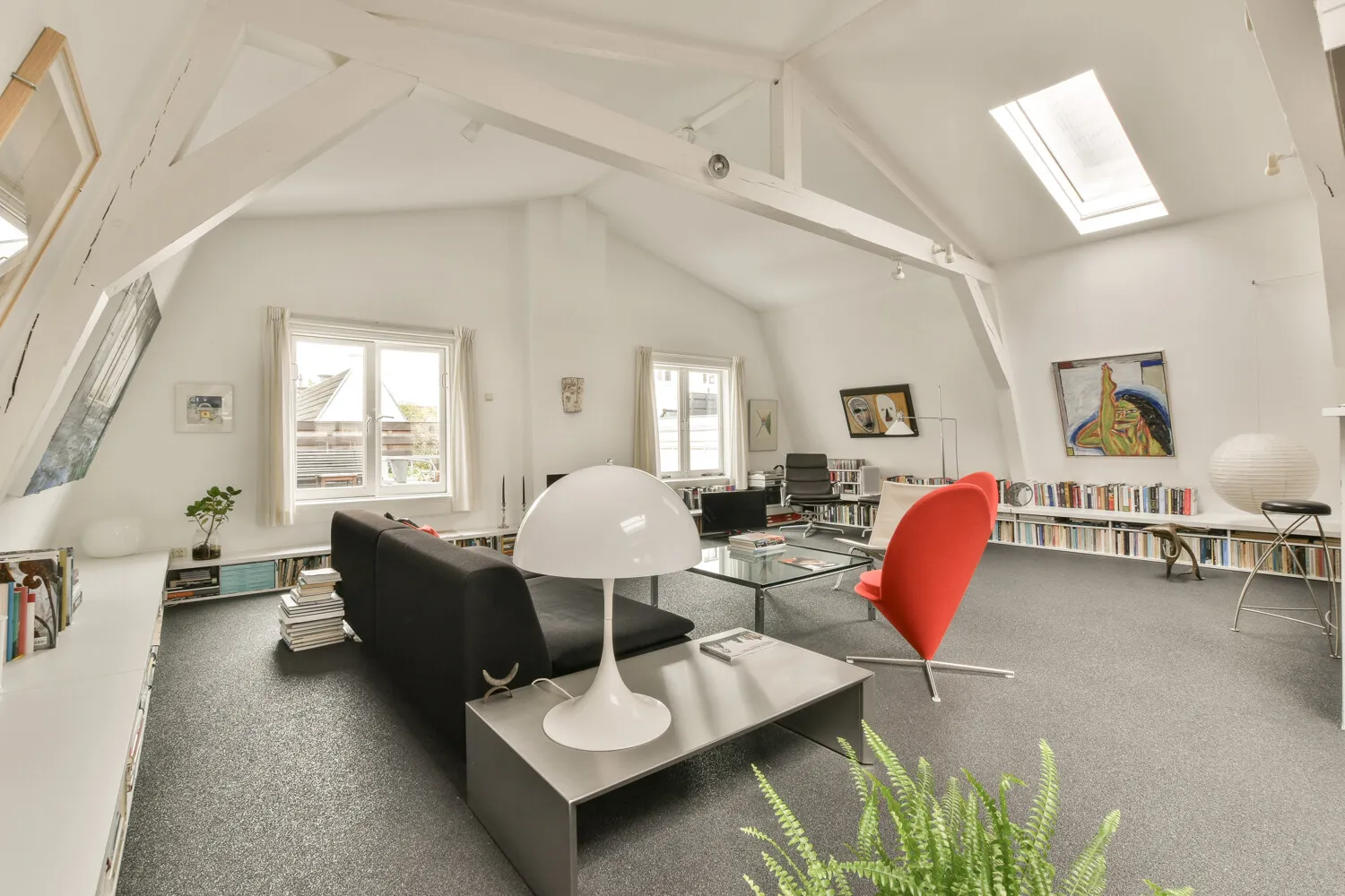 Kloveniersburgwal 75 D - 5